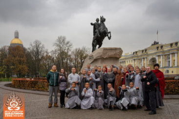 Шифу Ши Ян Чжуан, старший тренер моанстыря Шаолинь в Петербурге, 2016 год