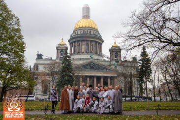 Шифу Ши Ян Чжуан, старший тренер моанстыря Шаолинь в Петербурге, 2016 год